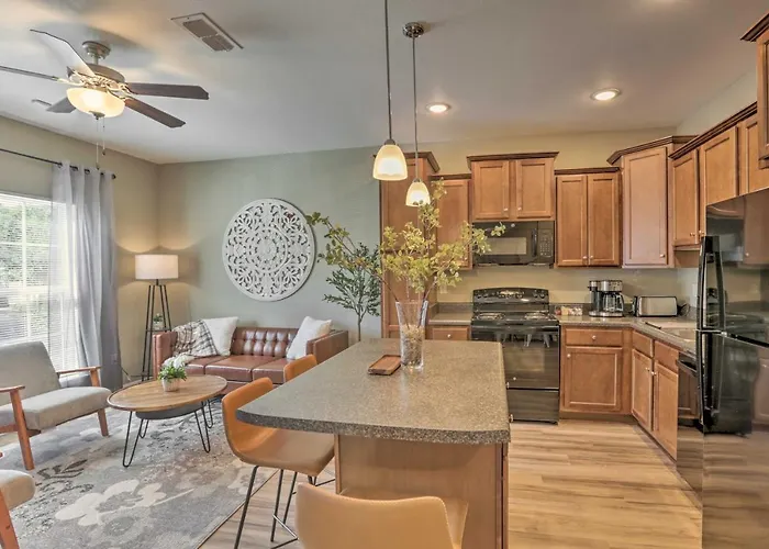 Airy ~ 5 Mi To Downtown! * Tallahassee